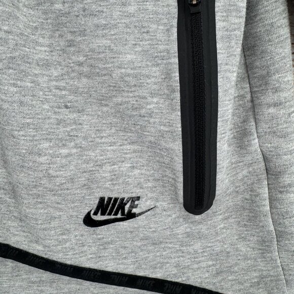 Nike Tech Fleece Asymmetric Cape Zip Hoodie Sweatshirt Women's Large Gray - Picture 7 of 13